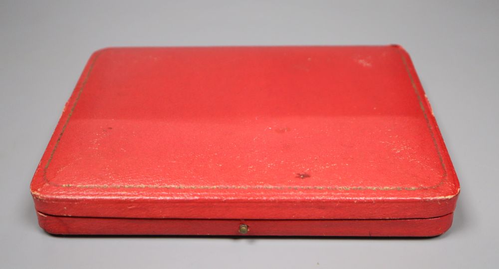 Mixed silver including cased set of six teaspoons, card case, aide memoir, vesta, Irish trophy cup and modern wine coaster.